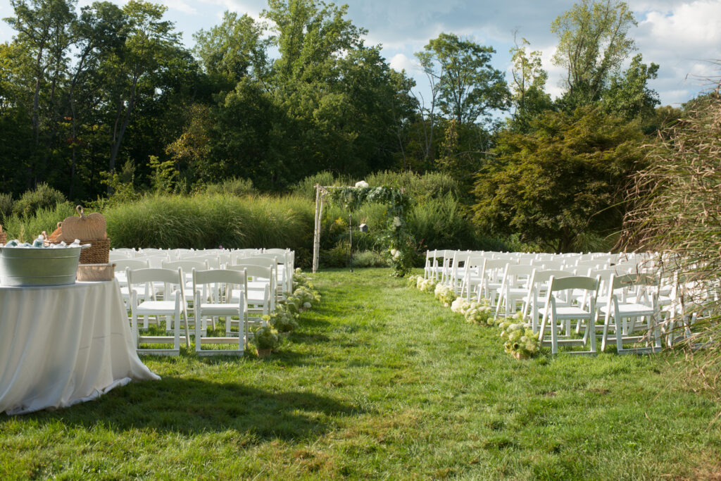 garden-wedding-chuppah-white-flowers-unique-hydrangea-beautiful-eucalyptus-green-wow-fairfield-county-new-canaan-new-york-city-wilton-connecticut-fairfield-county-westchester-county