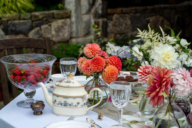 Read more about the article A Formal English Garden Tea