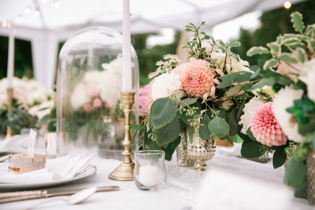 English-garden-wedding-luxury-flowers-unique-floral-design