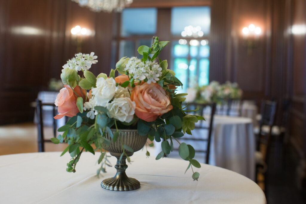 Victorian-wedding-reid-castle-romantic-Dutch-Masters-floral-designer-design-garden-English-luxury-unique-flowers-westchester-county-fairfield-county-wilton-connecticut-new-york-city-manhattan-arbor-roses-arch-artist-peonies-cake-decoration-bud-vases-ranunculus-poppies-local-elegant-blueberries-anemone-british-seasonal-flowers-florist-weddings-purchase-new-york-cocktail-table