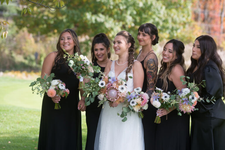 Read more about the article Beautiful Garden Wedding in the Country